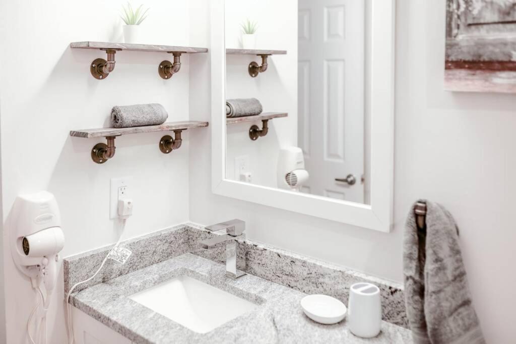 Newly Renovated Apartment Columbus